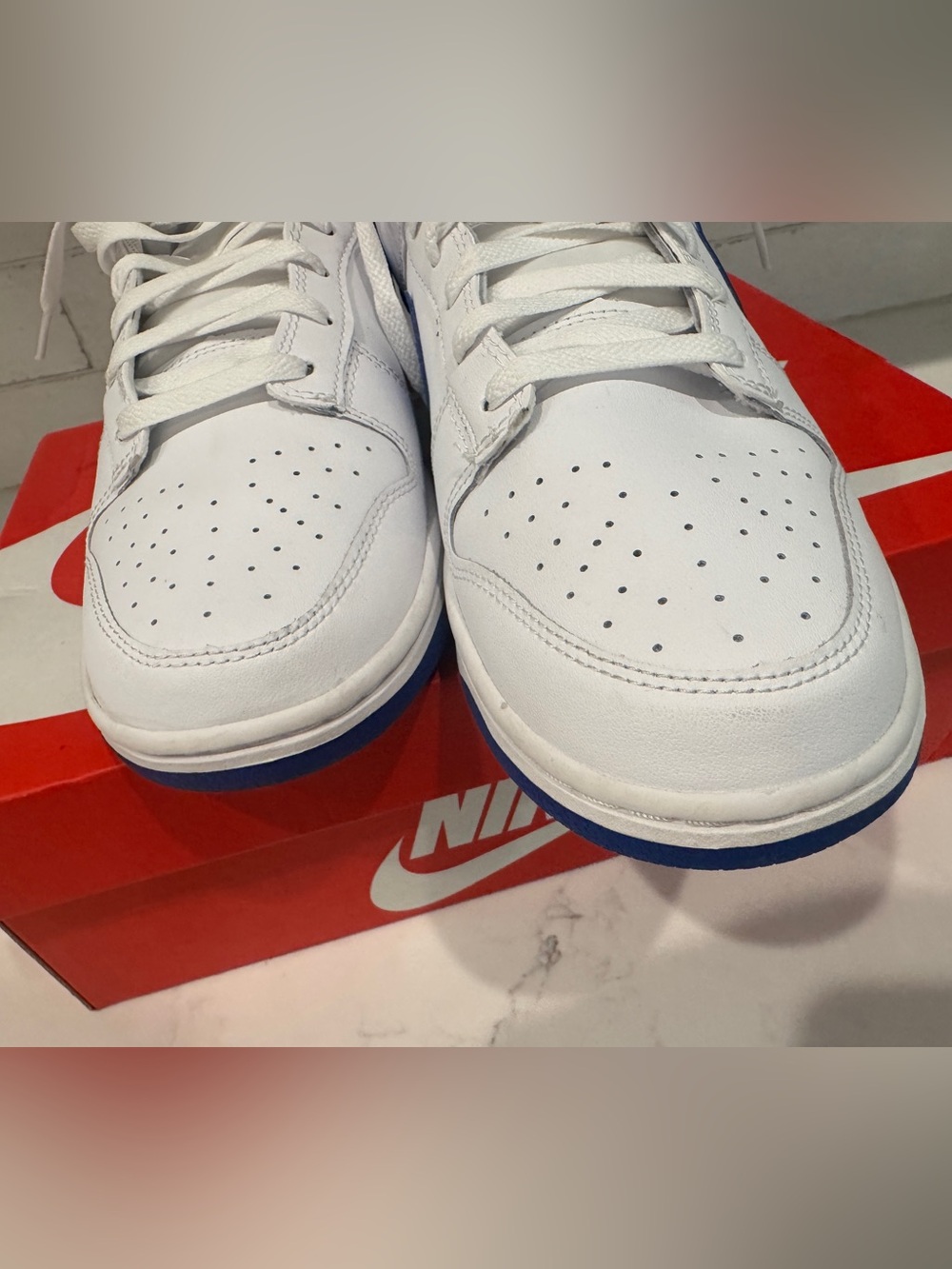 Size 10.5 - Nike Dunk Low Retro White Hyper Royal DV0831 104 - Picture 8 of 9